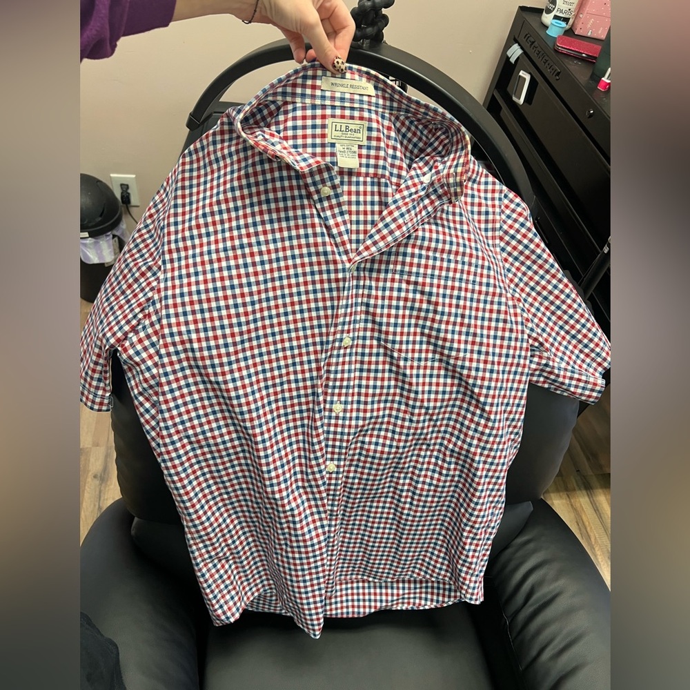 Men’s LL bean button up tee